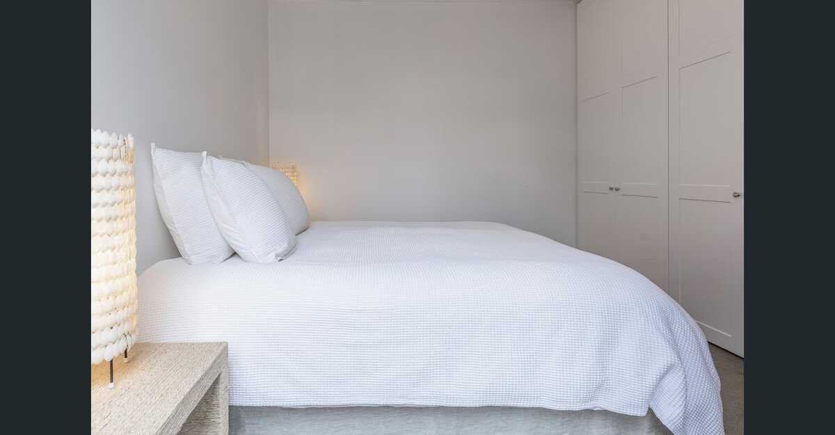 76 Pridham Street PRAHRAN - Residential for lease