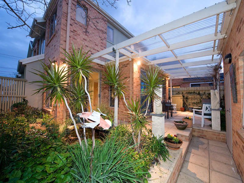 76 Wembley Avenue YARRAVILLE - Residential for sale