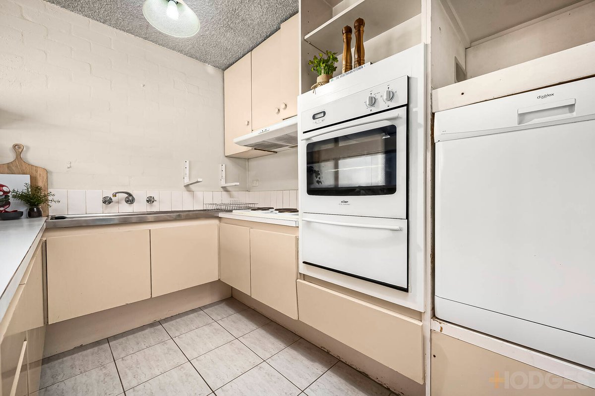 76D Napier Street South Melbourne - Residential for sale