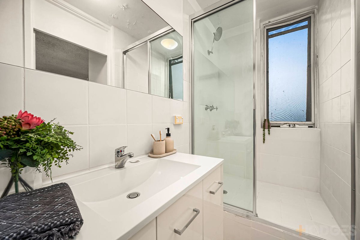76D Napier Street South Melbourne - Residential for sale