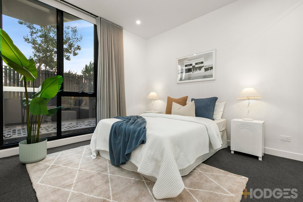 7 / 95 Beach Road Mentone - Residential for sale
