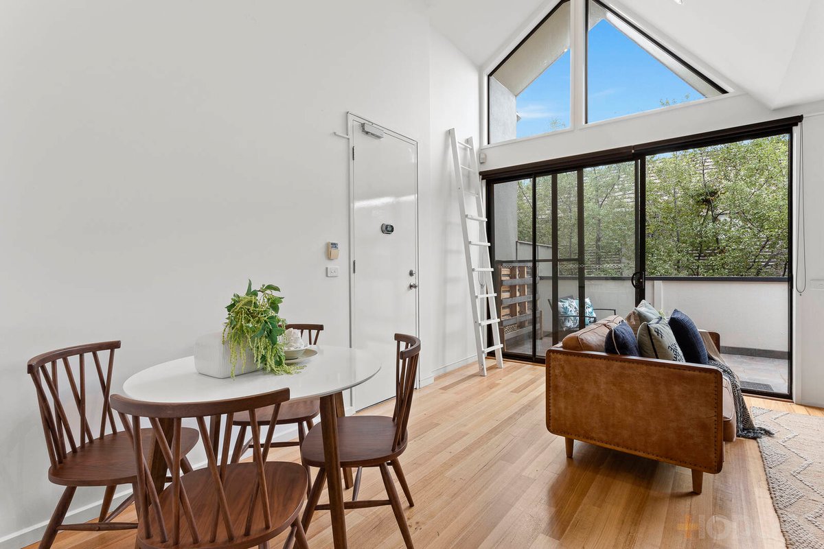 7 / 95 Highett Road Hampton - Residential for sale
