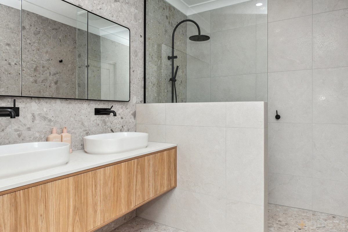 795 Ogradys Road Wandong - Residential for sale