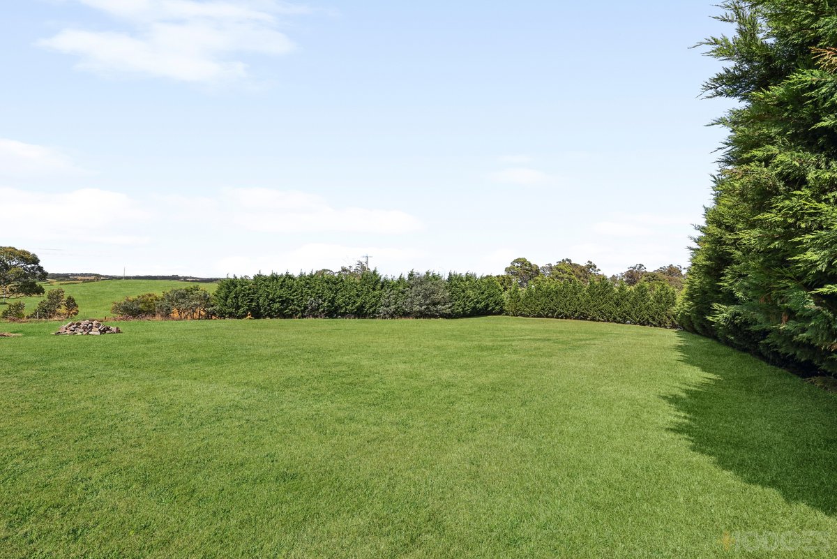 795 Ogradys Road Wandong - Residential for sale