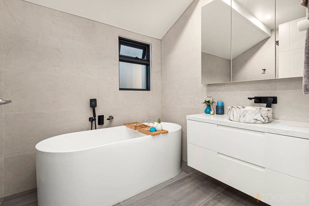 7a Murrong Avenue Bentleigh East - Residential for sale