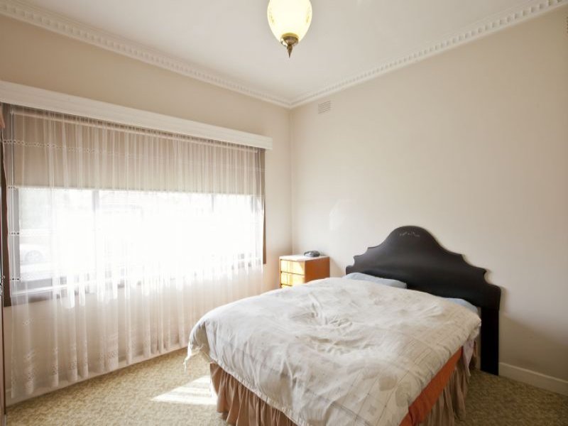 8 Ballard Street YARRAVILLE - Residential for sale