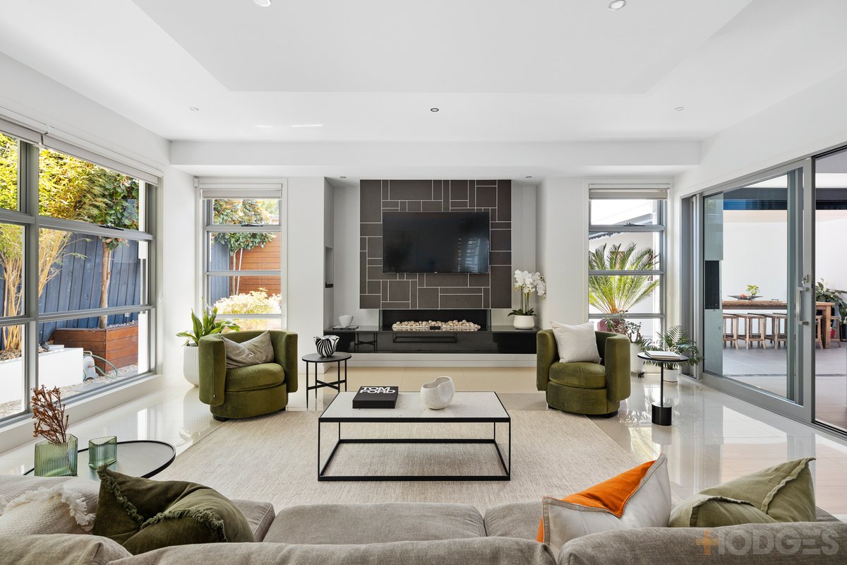 8 Bent Parade Black Rock - Residential for sale