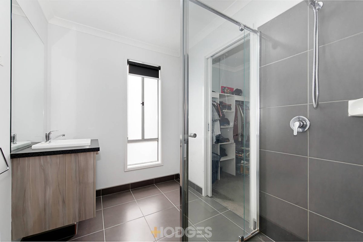 8 Bountiful Street Werribee - Residential for sale