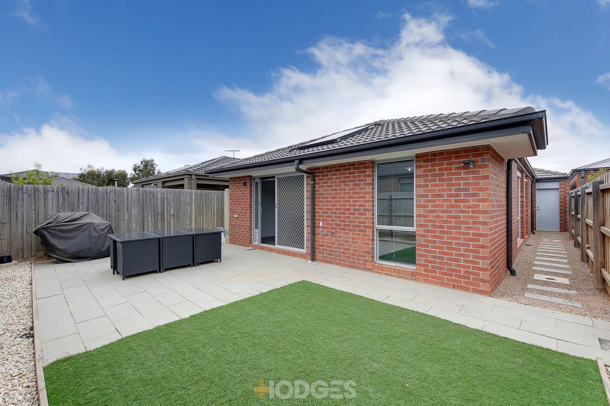 8 Bountiful Street Werribee - Residential for sale