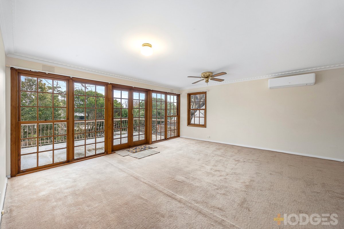 8 Chateau Grove Beaumaris - Residential for sale