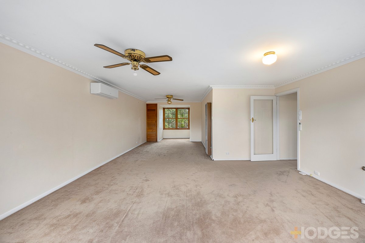 8 Chateau Grove Beaumaris - Residential for sale