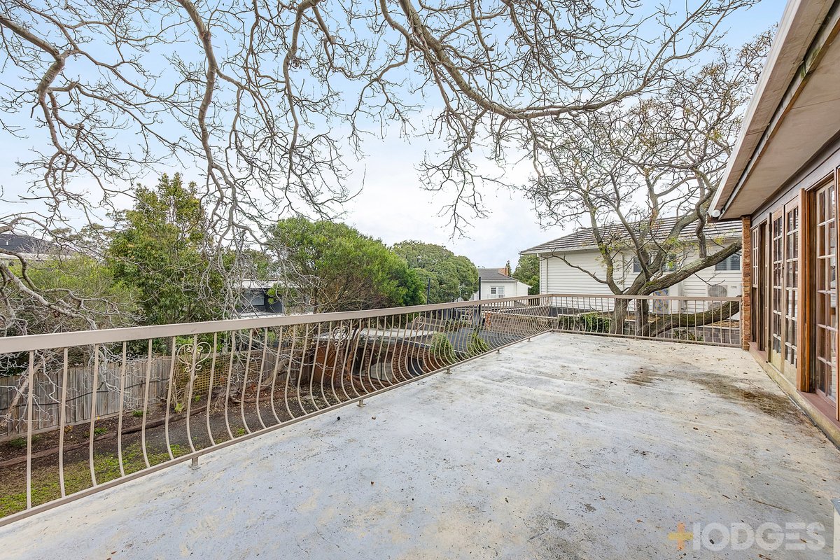 8 Chateau Grove Beaumaris - Residential for sale