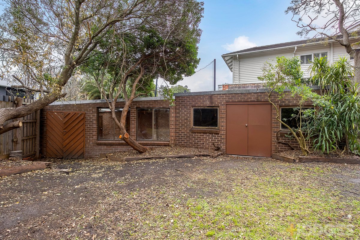 8 Chateau Grove Beaumaris - Residential for sale