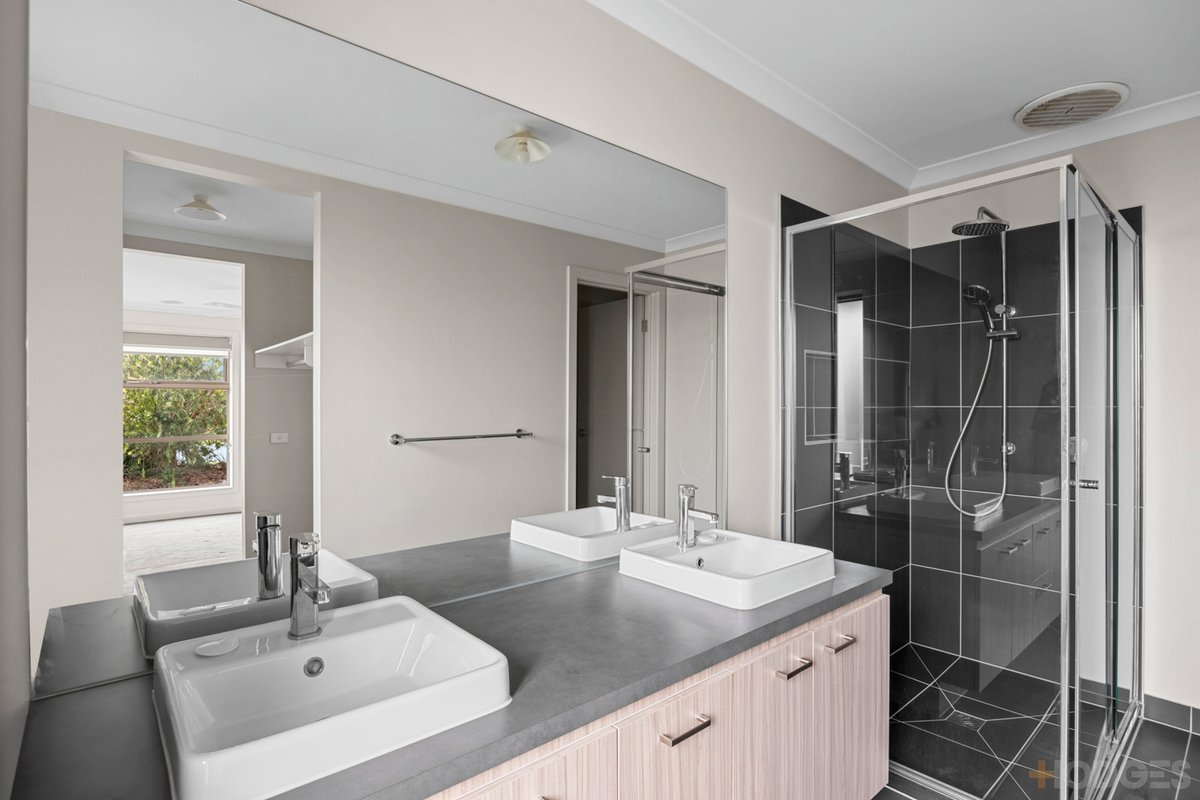8 Civic Way Wonthaggi - Residential for sale