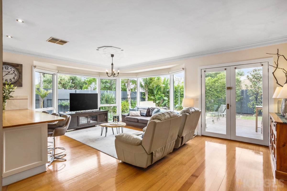 8 Dalmor Street Parkdale - Residential for sale