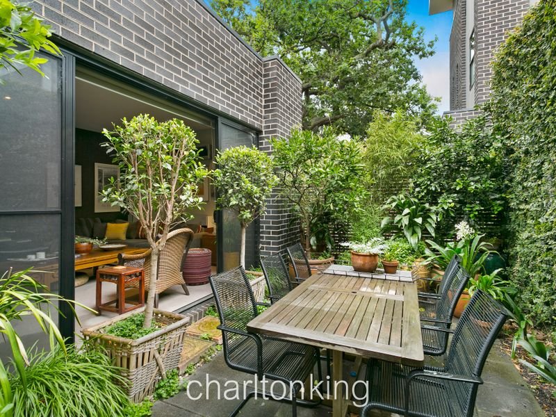 8 Evergreen Circuit CHELTENHAM - Residential for sale