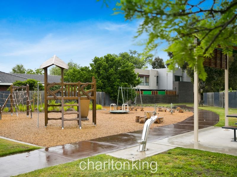 8 Evergreen Circuit CHELTENHAM - Residential for sale