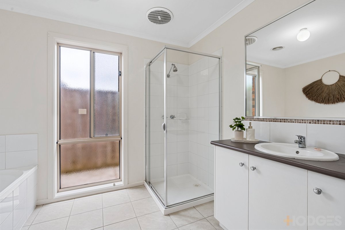 8 Felicity Court Lara - Residential for sale
