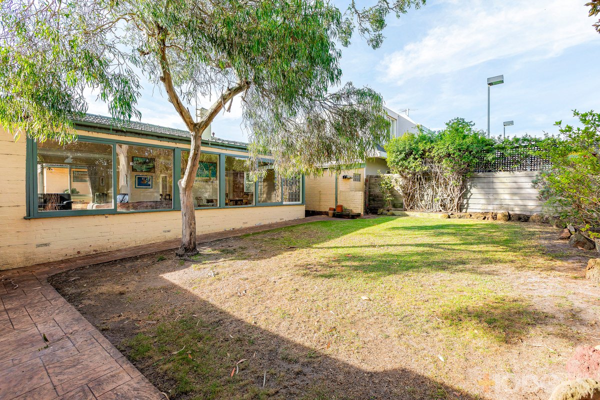 8 Fifth Street Black Rock - Residential for sale