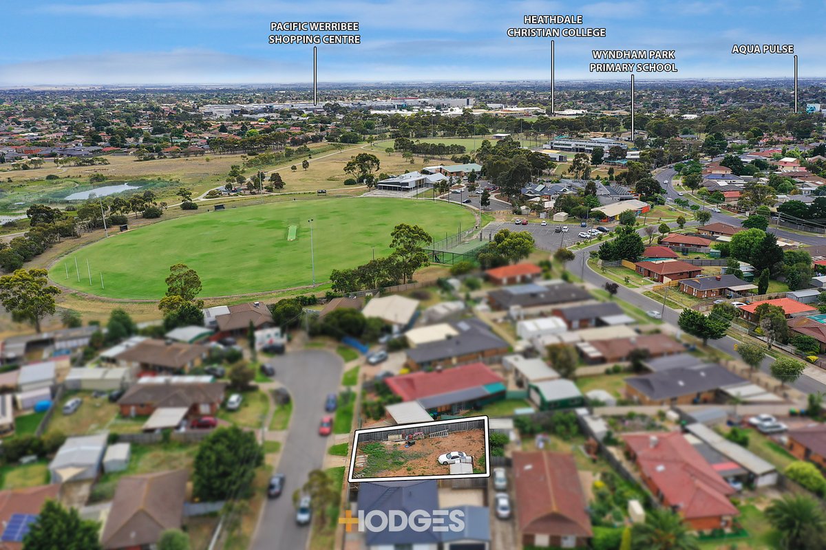 8 Giles Court Werribee - Residential for sale