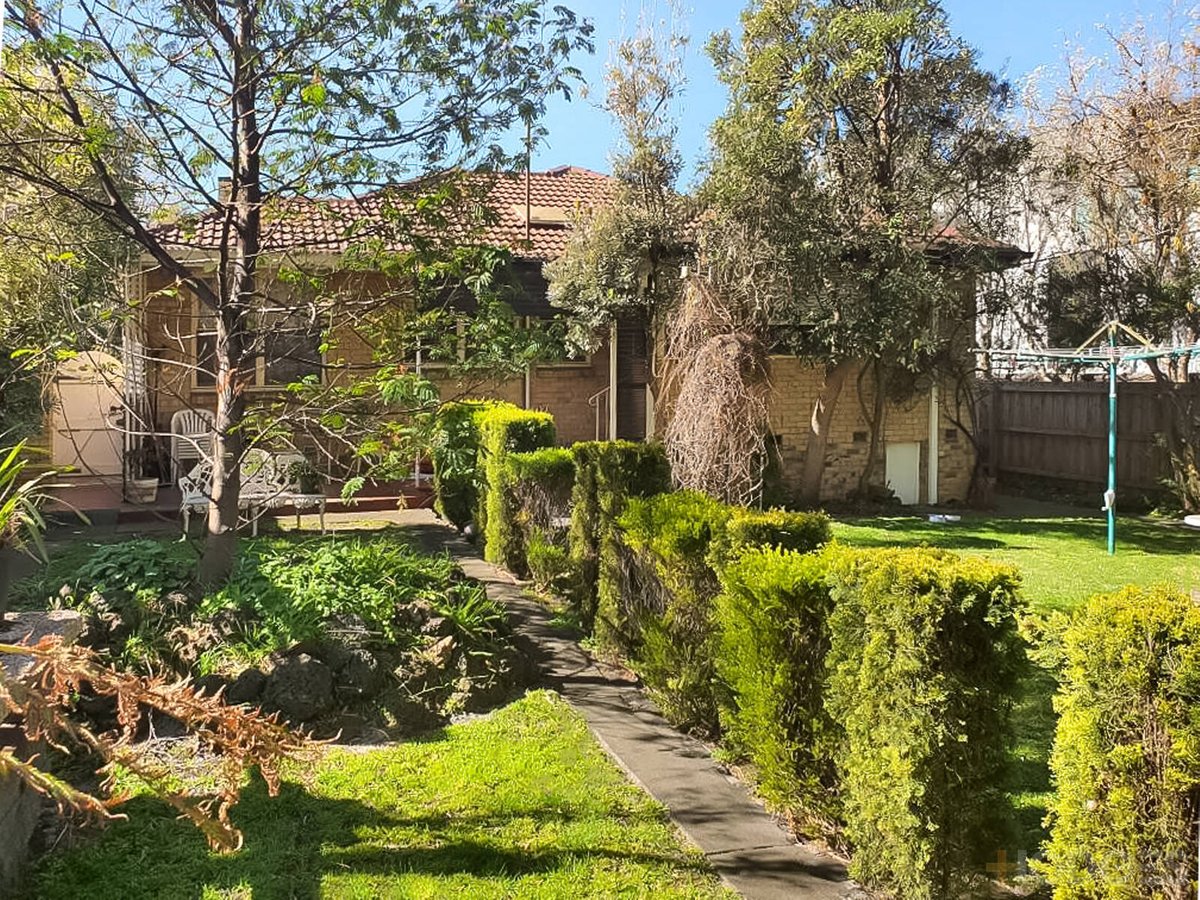 8 Gillies Street Hampton - Residential for sale