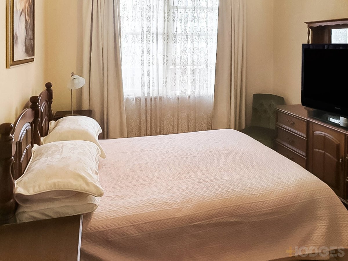 8 Gillies Street Hampton - Residential for sale