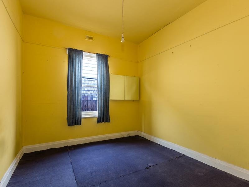 8 Hamilton Street SEDDON - Residential for sale