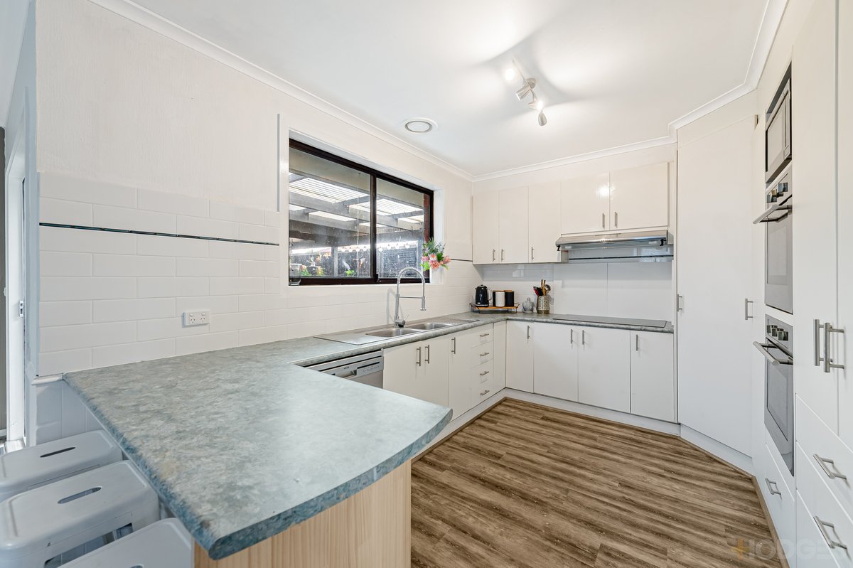 8 Howitt Court Werribee - Residential for sale
