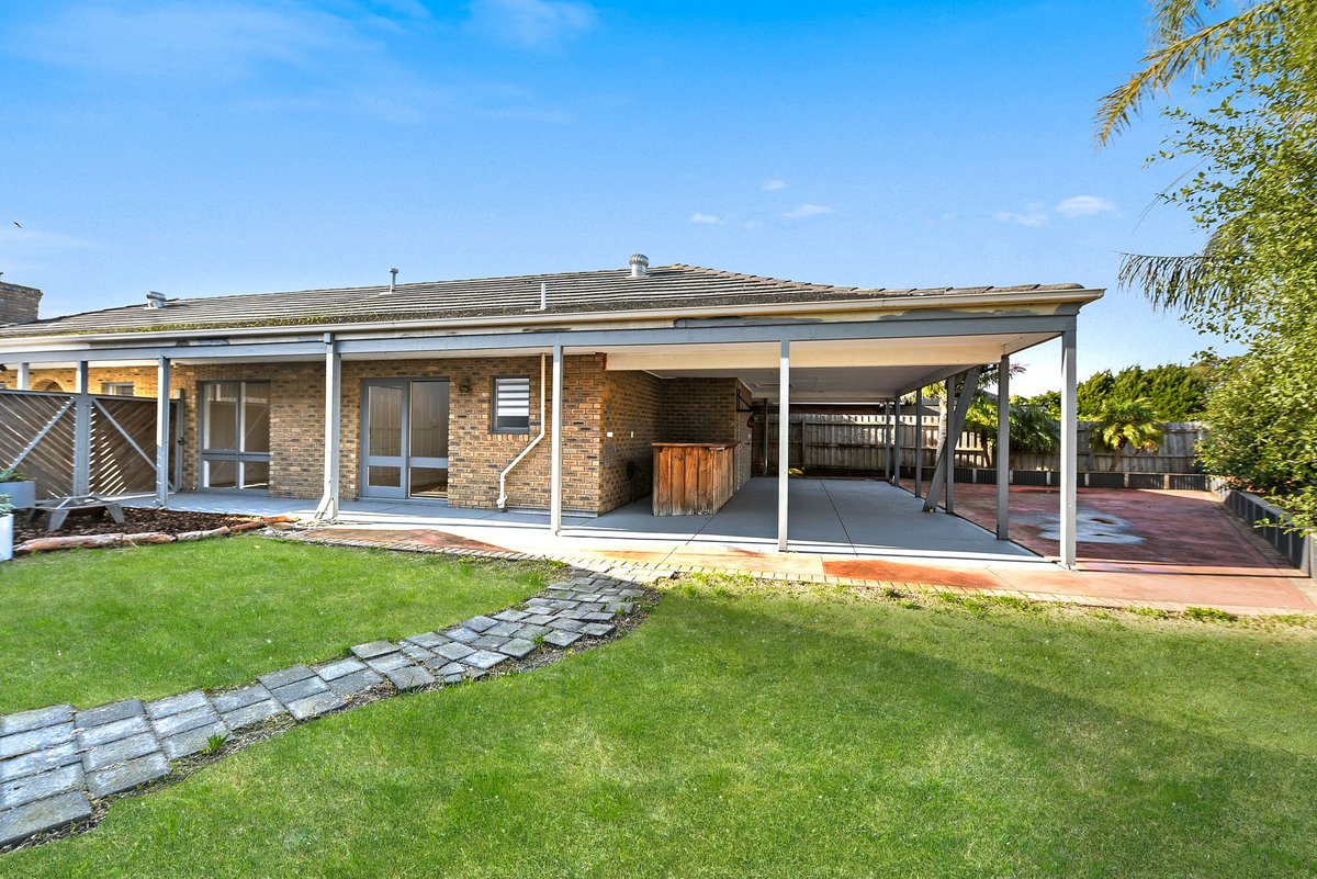 8 Jerome Court Frankston - Residential for sale