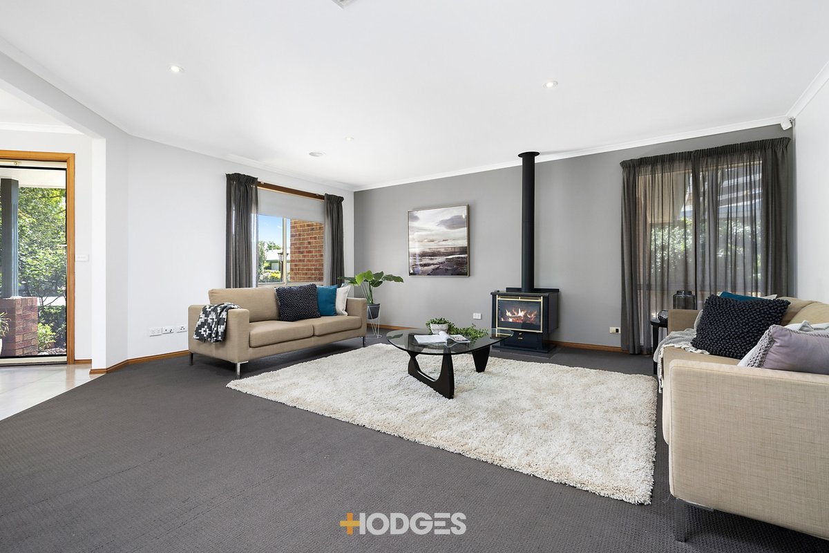 8 Lexington Court Werribee - Residential for sale