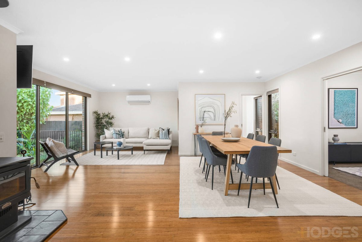 8 Logan Court Mentone - Residential for sale