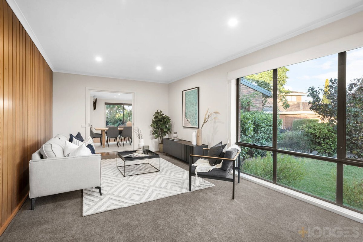 8 Logan Court Mentone - Residential for sale