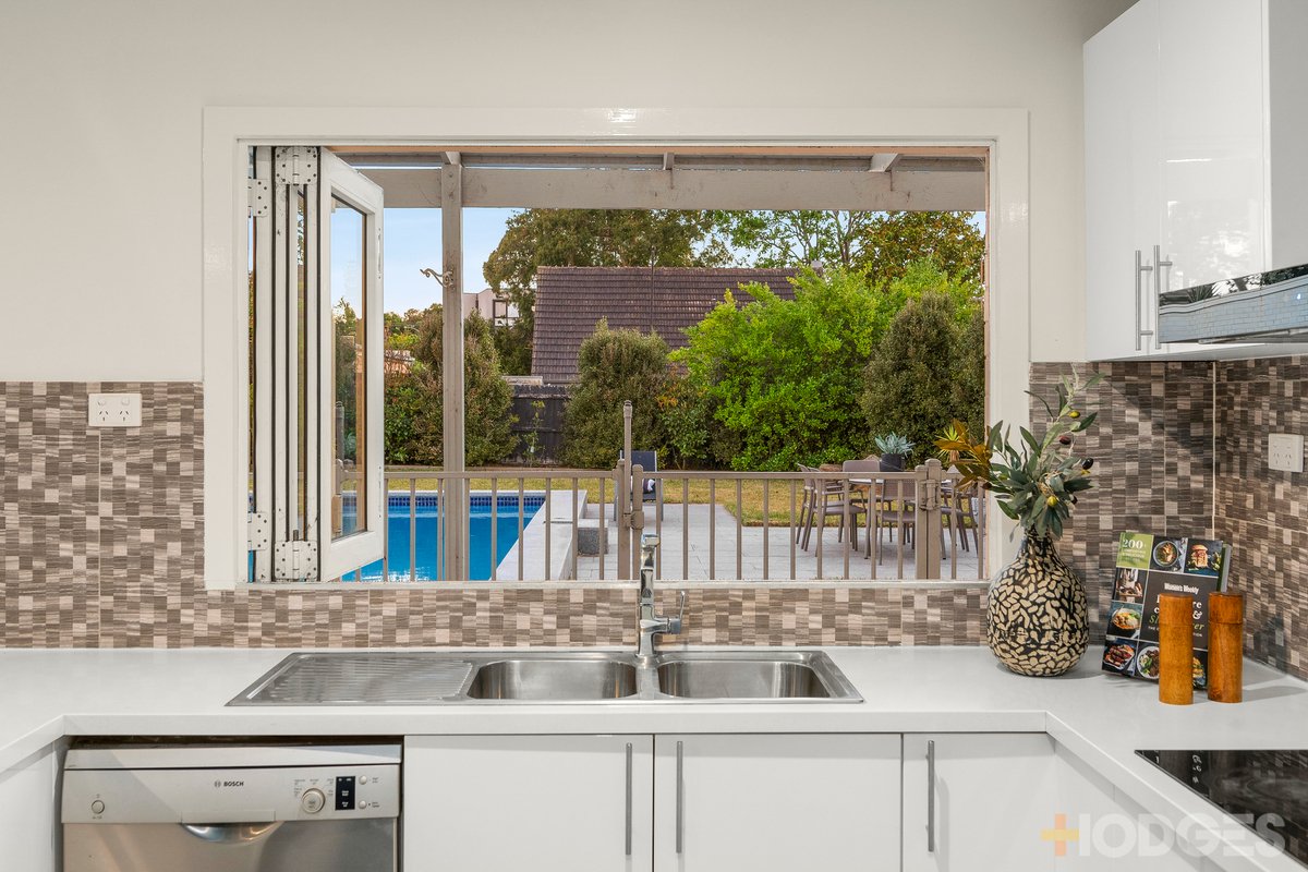 8 McFarlane Court Highett - Residential for sale