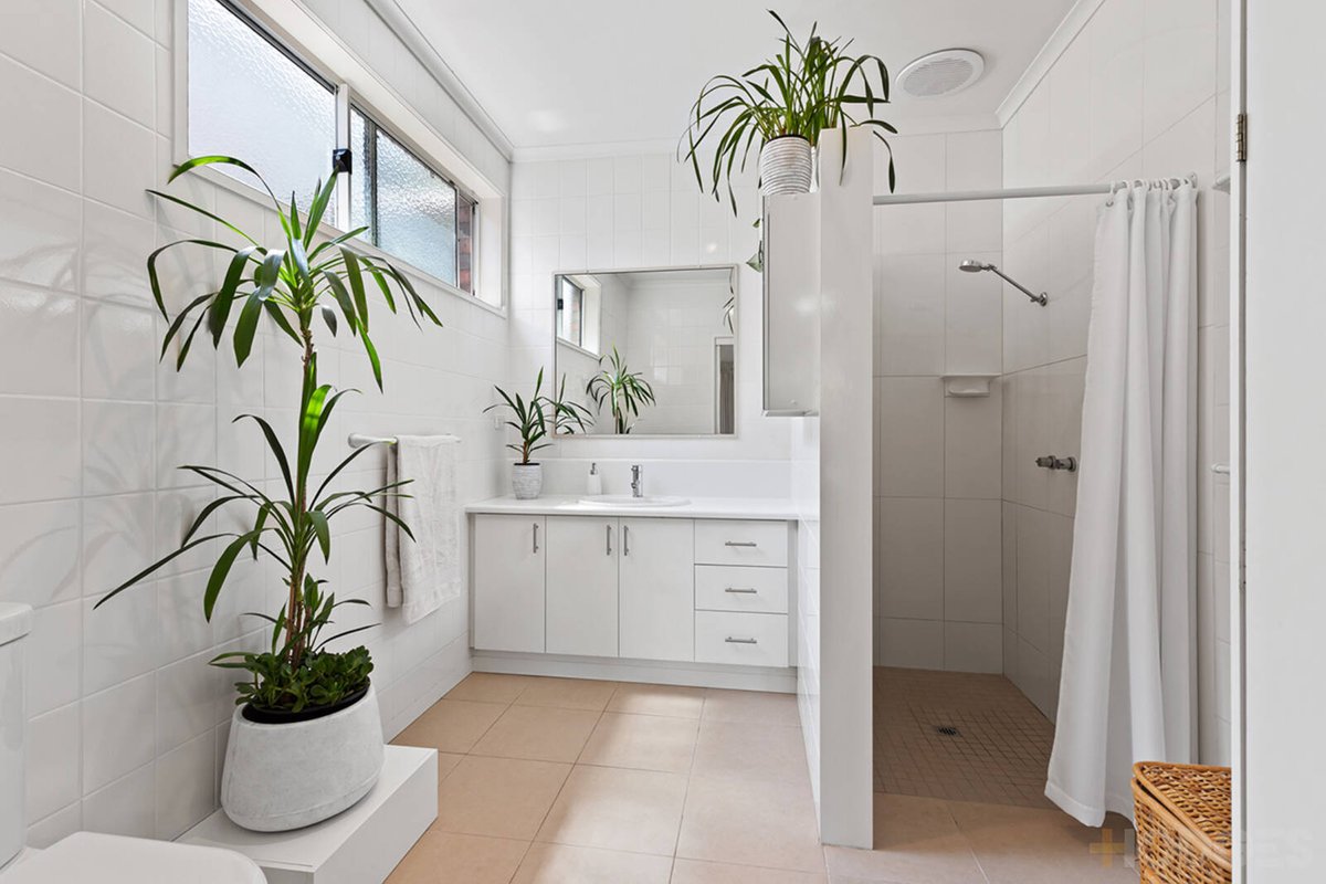 8 Montpellier Drive Werribee - Residential for sale