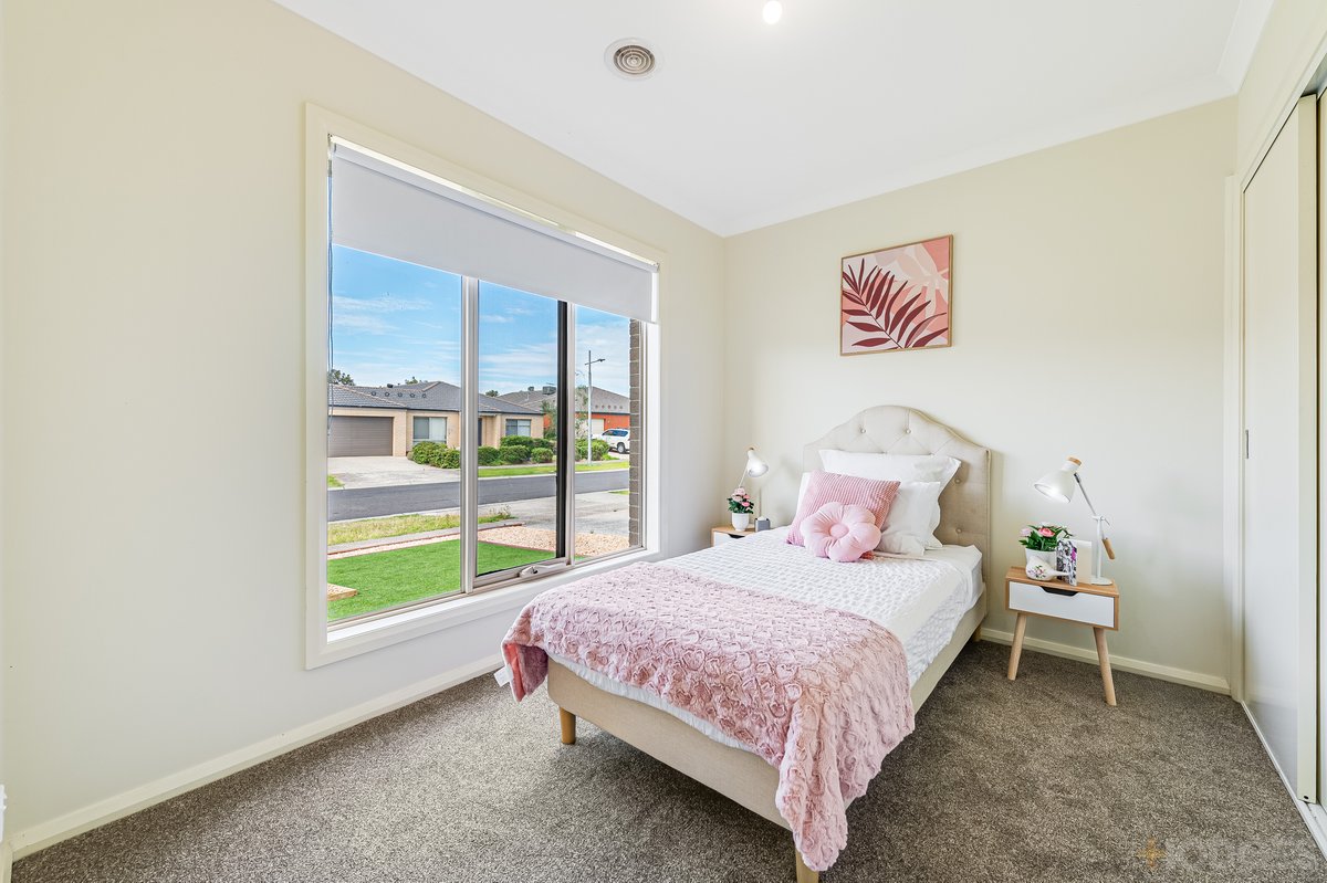 8 Narmara Mews Wyndham Vale - Residential for sale