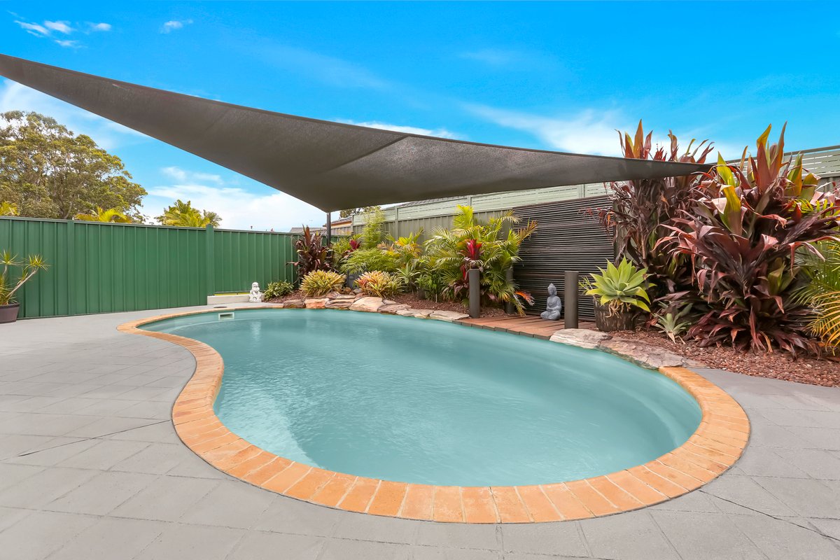 8 Penrose Drive, AVONDALE NSW 2530