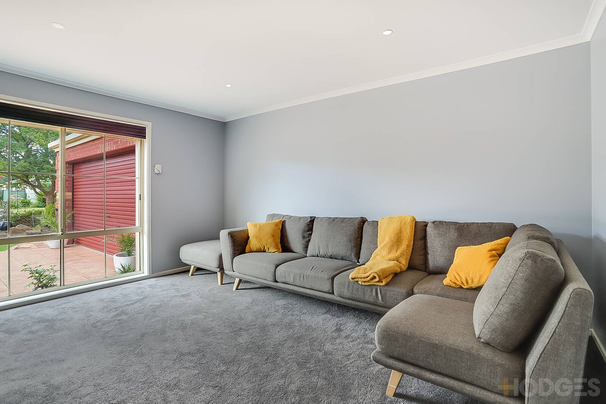 8 Picardy Court Hoppers Crossing - Residential for sale