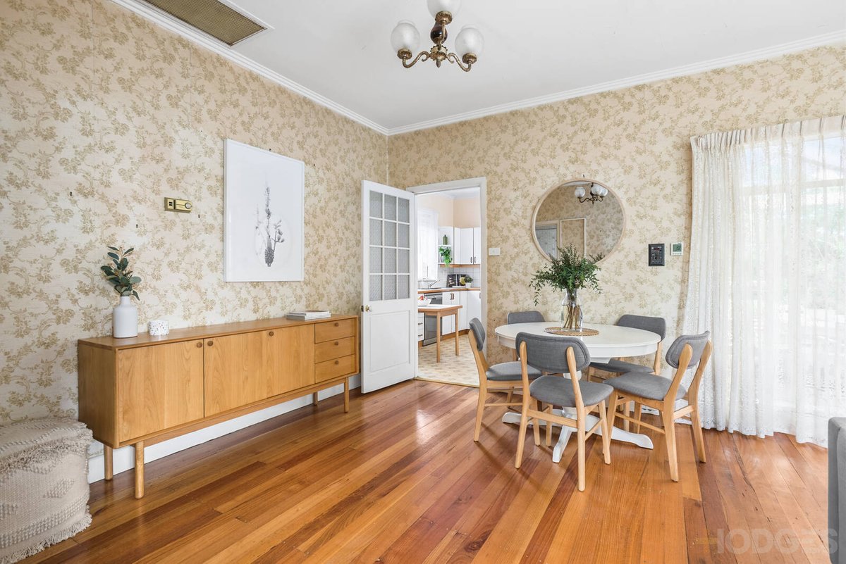 8 Riddle Street Bentleigh - Residential for sale