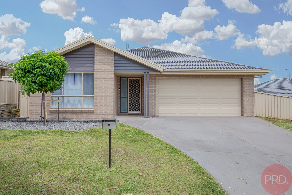 8 Sapphire Drive, RUTHERFORD NSW 2320