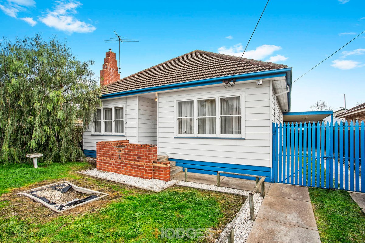 8 Scarlett Street Geelong West - Residential for sale