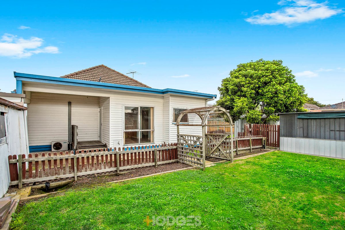 8 Scarlett Street Geelong West - Residential for sale