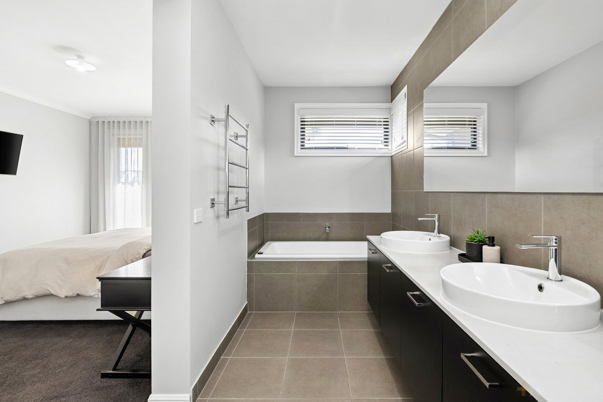 8 Staple Street Wallan - Residential for sale