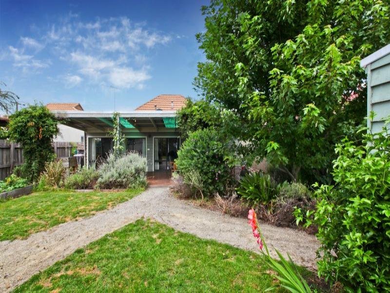 8 Sydenham Street SEDDON - Residential for sale