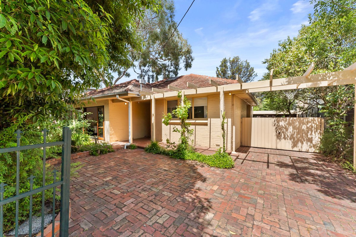 8 Valmont Avenue Beaumaris - Residential for sale