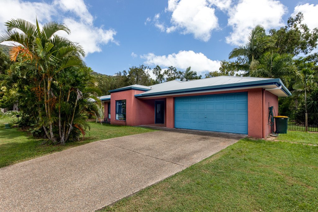8 Wahoo Court, JUBILEE POCKET QLD 4802
