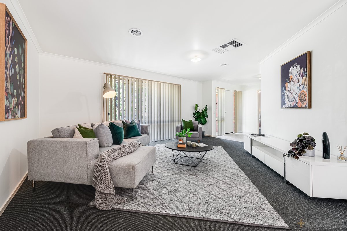 8 Whitfield Court Truganina - Residential for sale