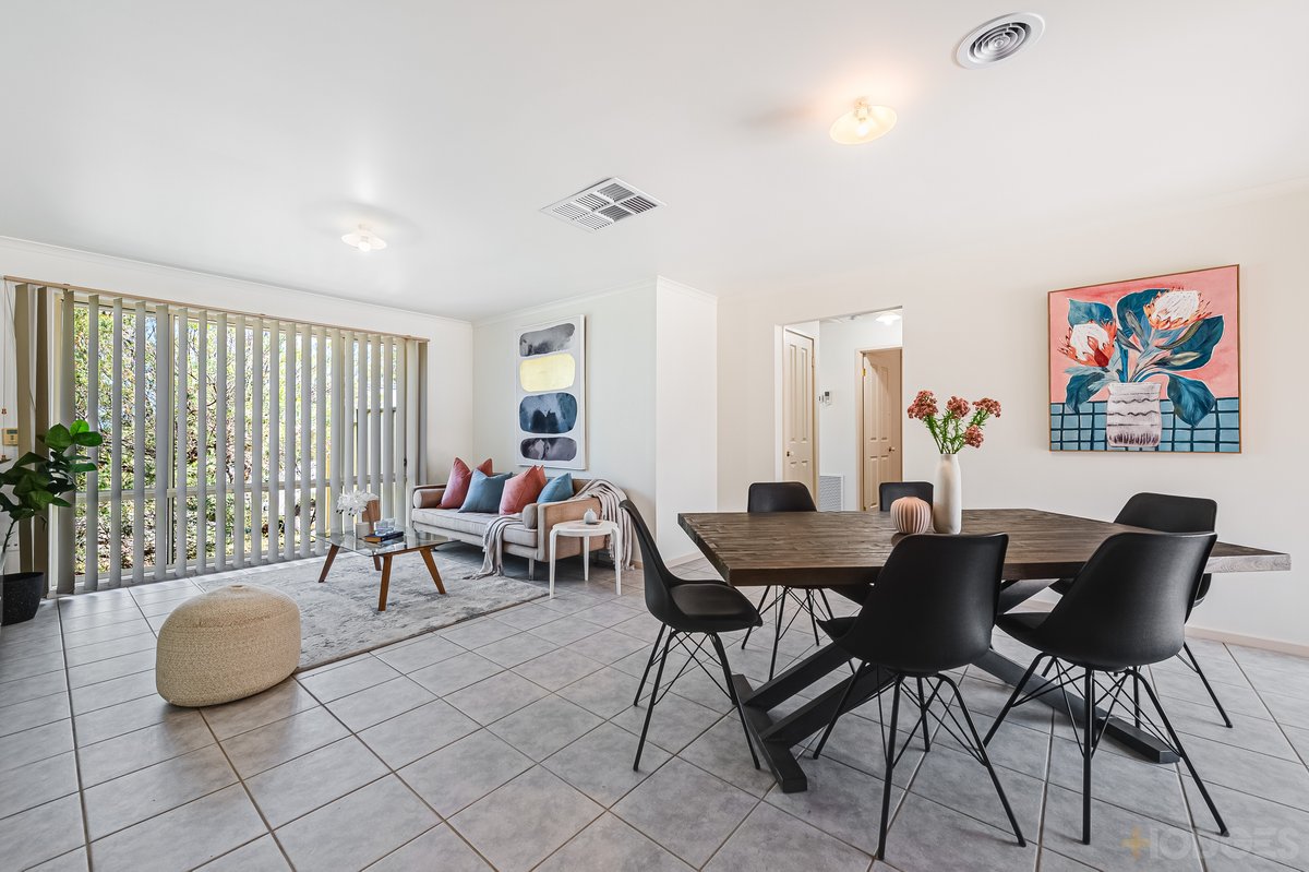 8 Whitfield Court Truganina - Residential for sale