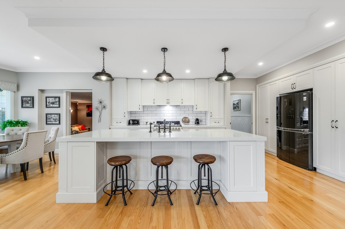 8 Whitmore Place Wyndham Vale - Residential for sale