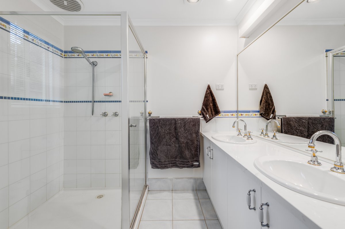 8 Whitmore Place Wyndham Vale - Residential for sale