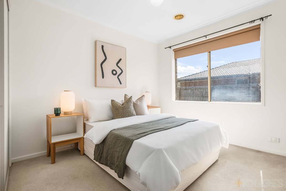8 Wildoer Drive Aspendale Gardens - Residential for sale